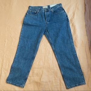 Everlane ‘90s Cheeky Jean Cropped